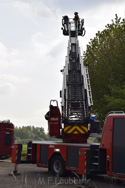 Schwerer VU LKW Zug Bergheim Kenten Koelnerstr P320.JPG - Miklos Laubert